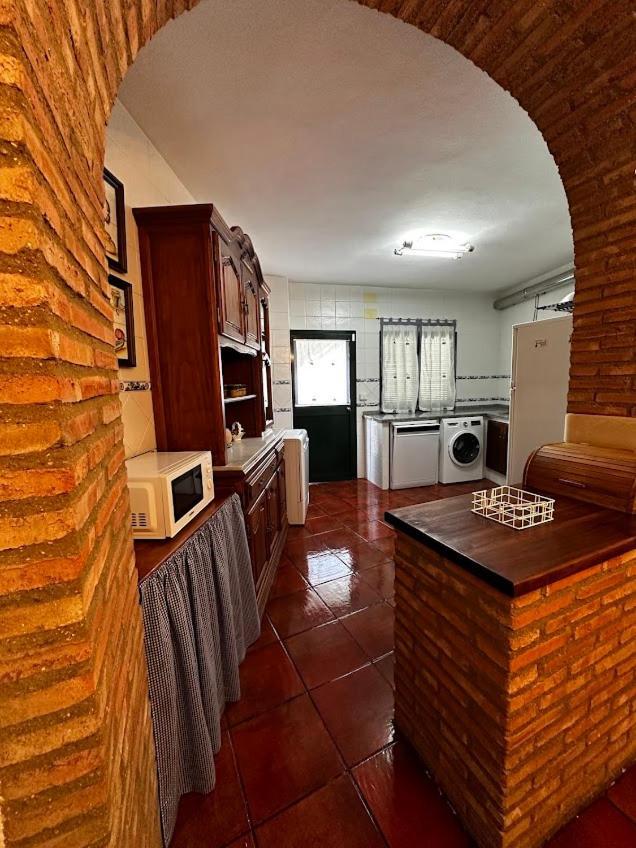 Espaciosa Y Elegante Casa Rural En Los Marines Eksteriør billede