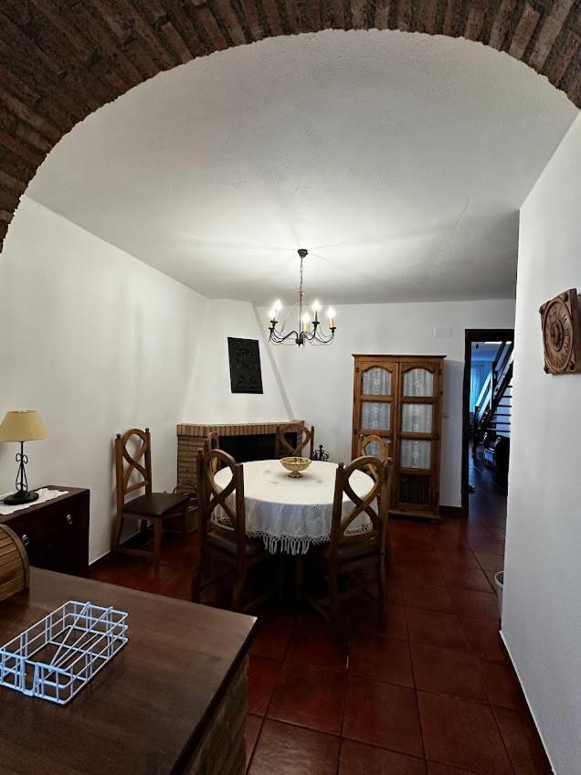 Espaciosa Y Elegante Casa Rural En Los Marines Eksteriør billede
