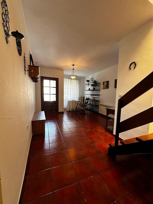 Espaciosa Y Elegante Casa Rural En Los Marines Eksteriør billede